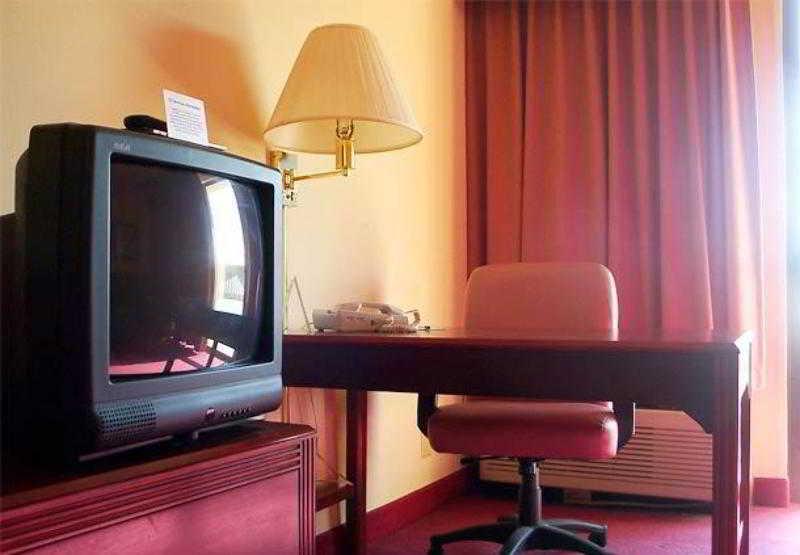 Courtyard By Marriott Bentonville Bagian luar foto