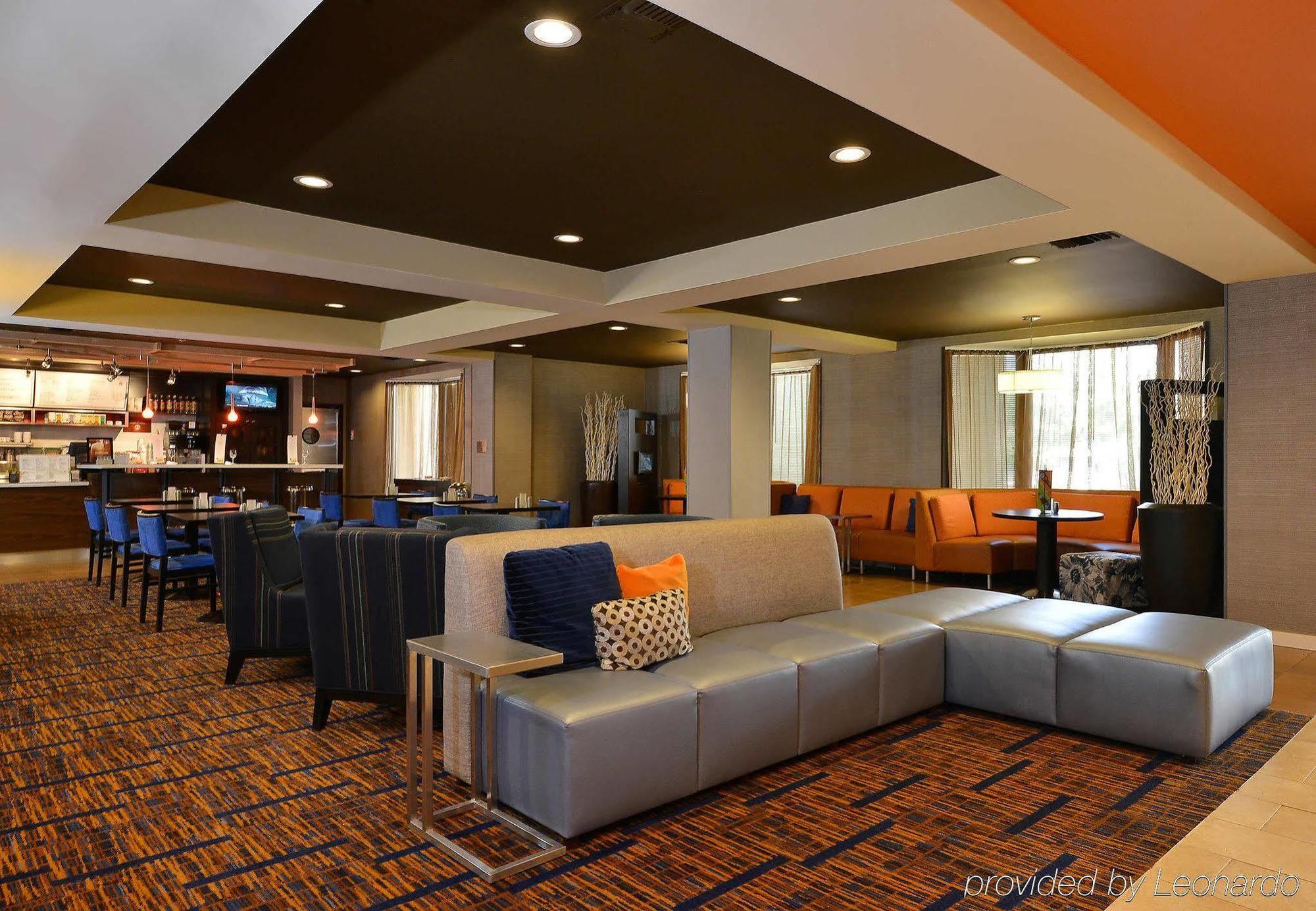 Courtyard By Marriott Bentonville Bagian luar foto