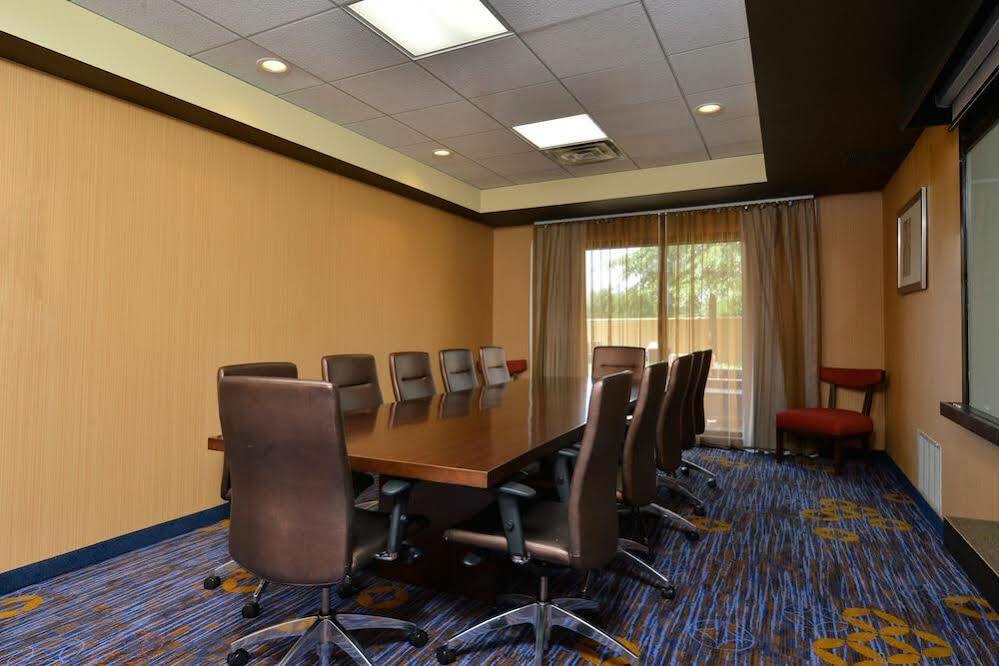 Courtyard By Marriott Bentonville Bagian luar foto